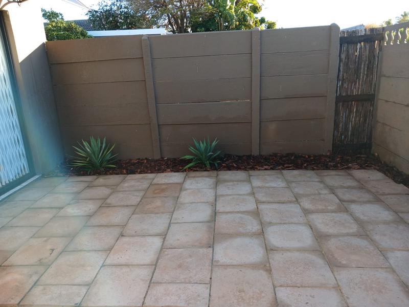 4 Bedroom Property for Sale in Bothasig Western Cape